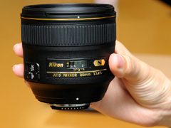 ニコン、大口径中望遠レンズ「AF-S NIKKOR 85mm F1.4 G」 - デジカメ