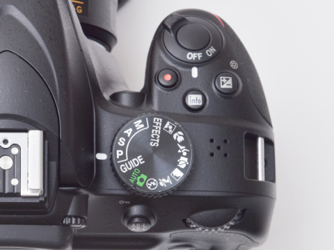 新製品レビュー：ニコンD3400（外観・機能編） - デジカメ Watch