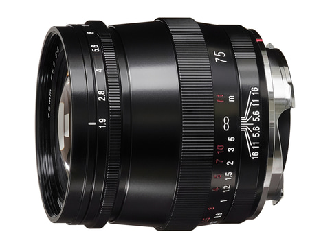 コシナ、50cmまで寄れるVMマウント中望遠「ULTRON 75mm F1.9 VM