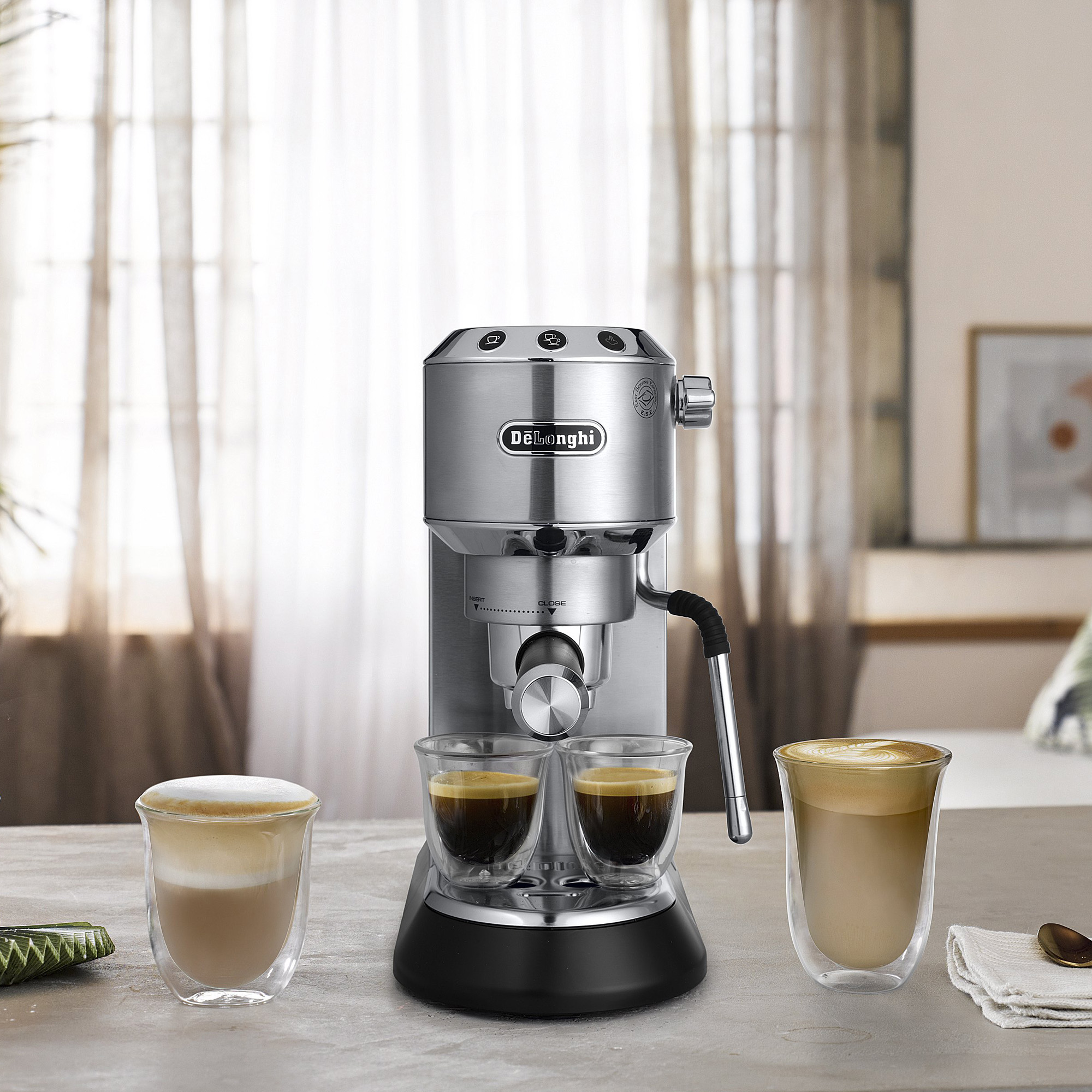 デロンギ デディカ アルテ エスプレッソ・カプチーノメーカー EC885M