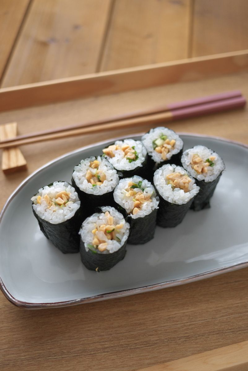 納豆好きがうなる】こだわりの納豆巻き | レシピサイトNadia