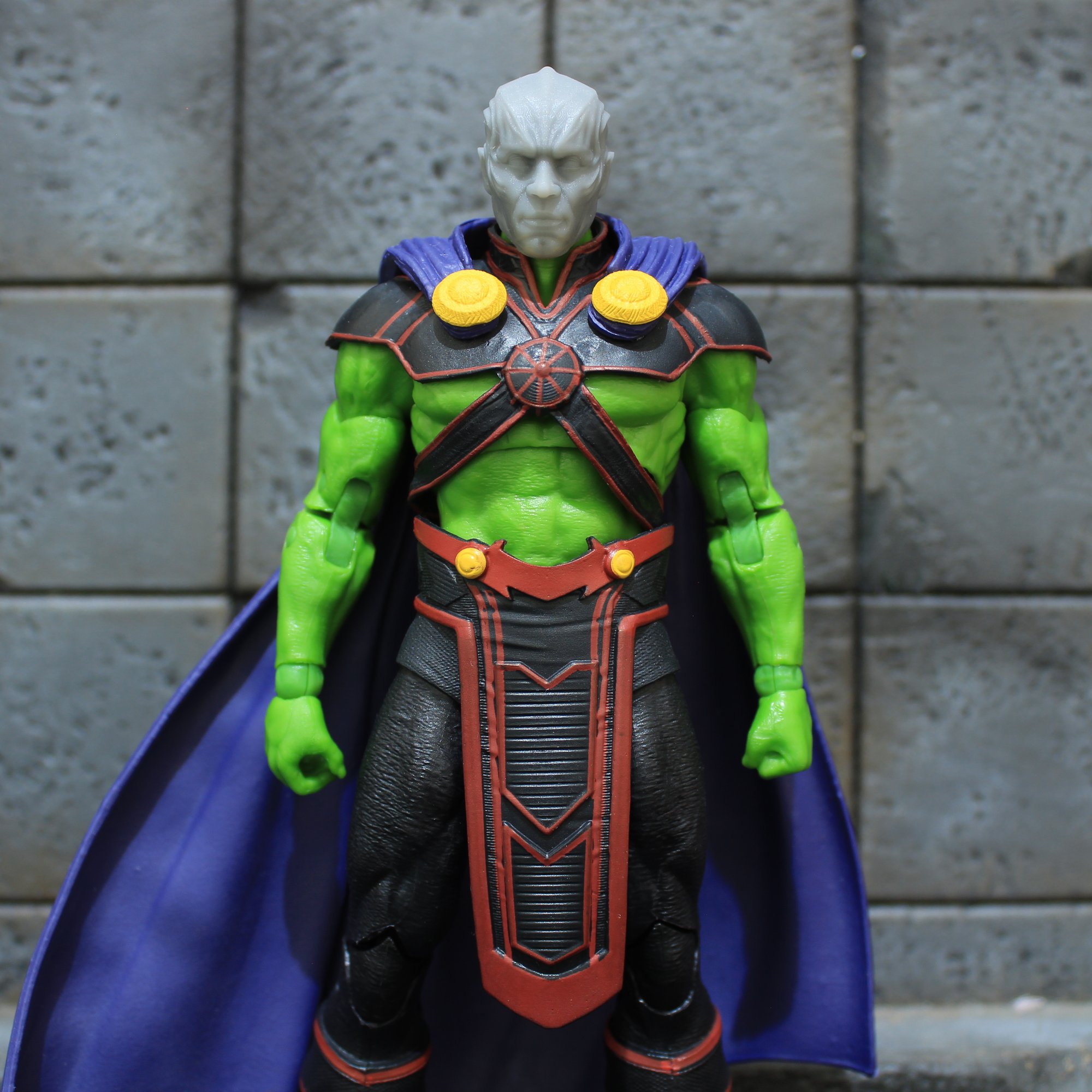 Mars Shifter Director's Cut | VAULT Custom Figures