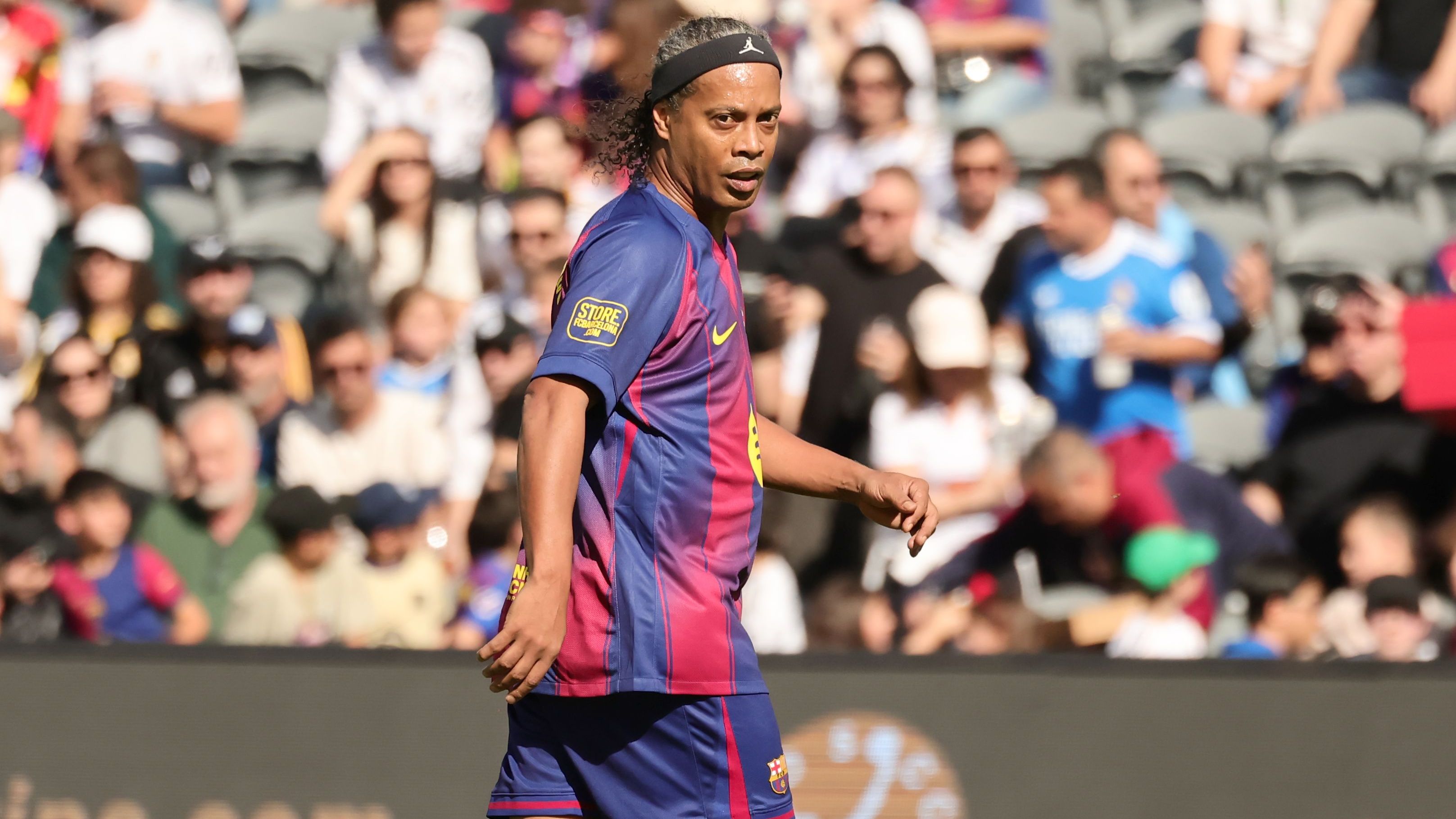 動画：ロナウジーニョ、まだ健在だ！ブラジル代表のレジェンドが