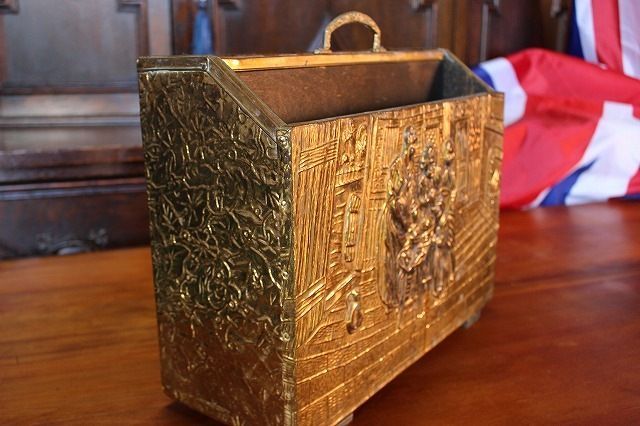 ☆送料無料☆イギリスアンティーク マガジンラック 雑誌入れ 英国製 a