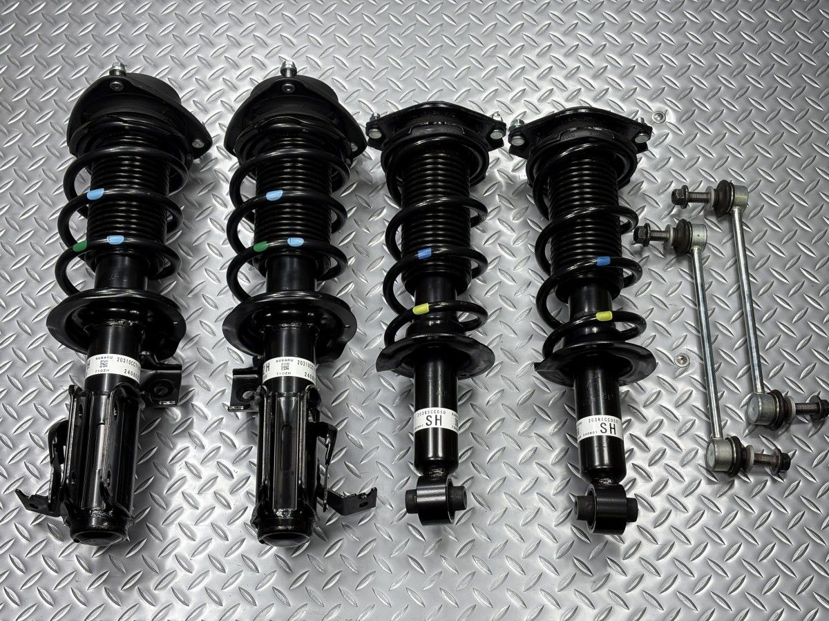 送料無料【新車外し】ZN8 トヨタ GR86 純正 サスキット 品番20310CC100