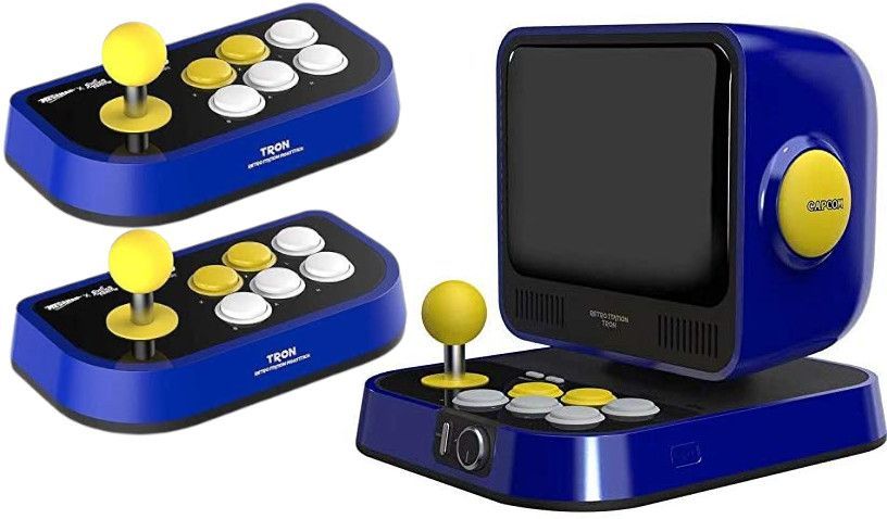 新品 CAPCOM RETRO STATION レトロステーション 本体＋FIGHTSTICK2台