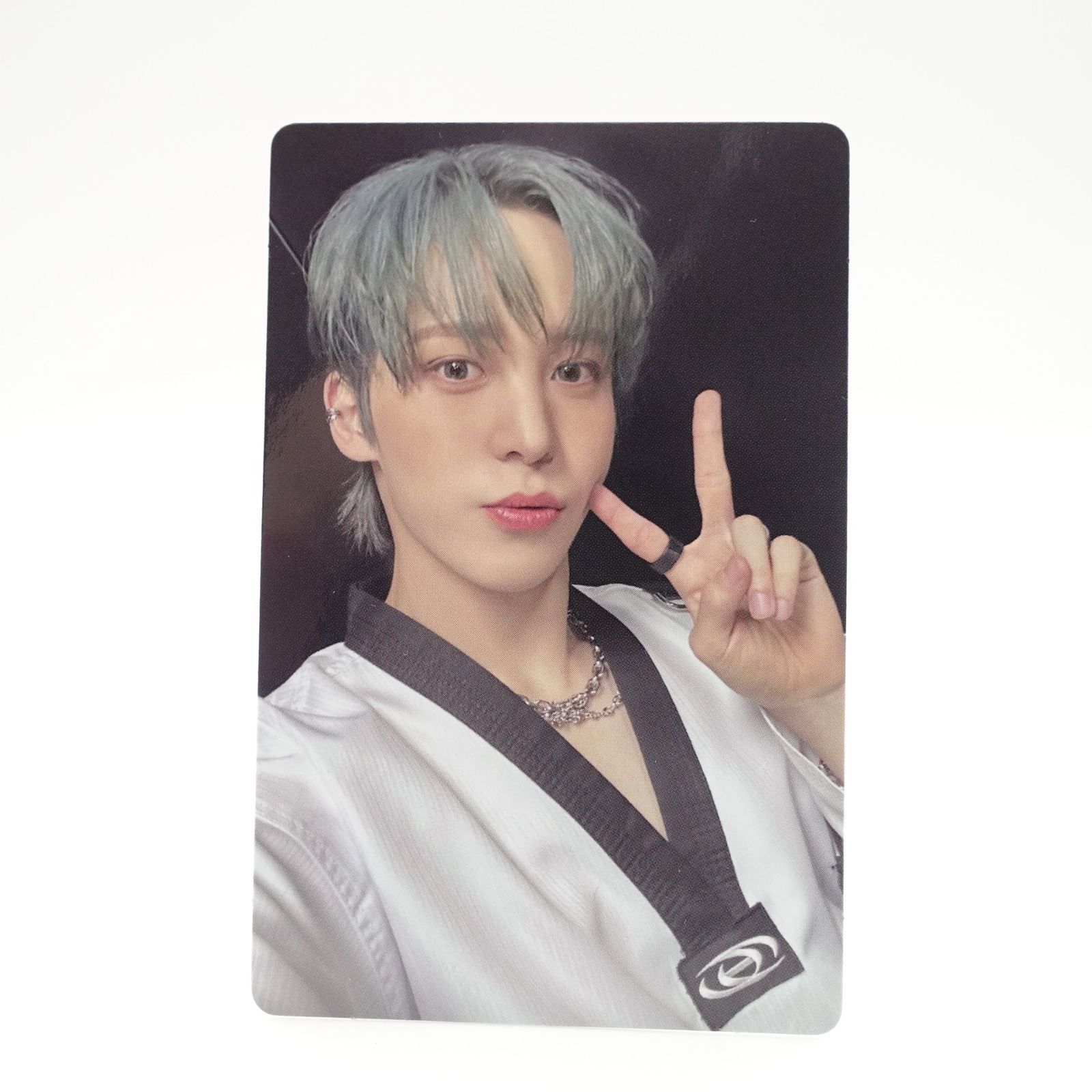 Ateez ユノ 直筆 サイン ポラロイド 当選者限定 ポラ ユノ Ateez ユノ
