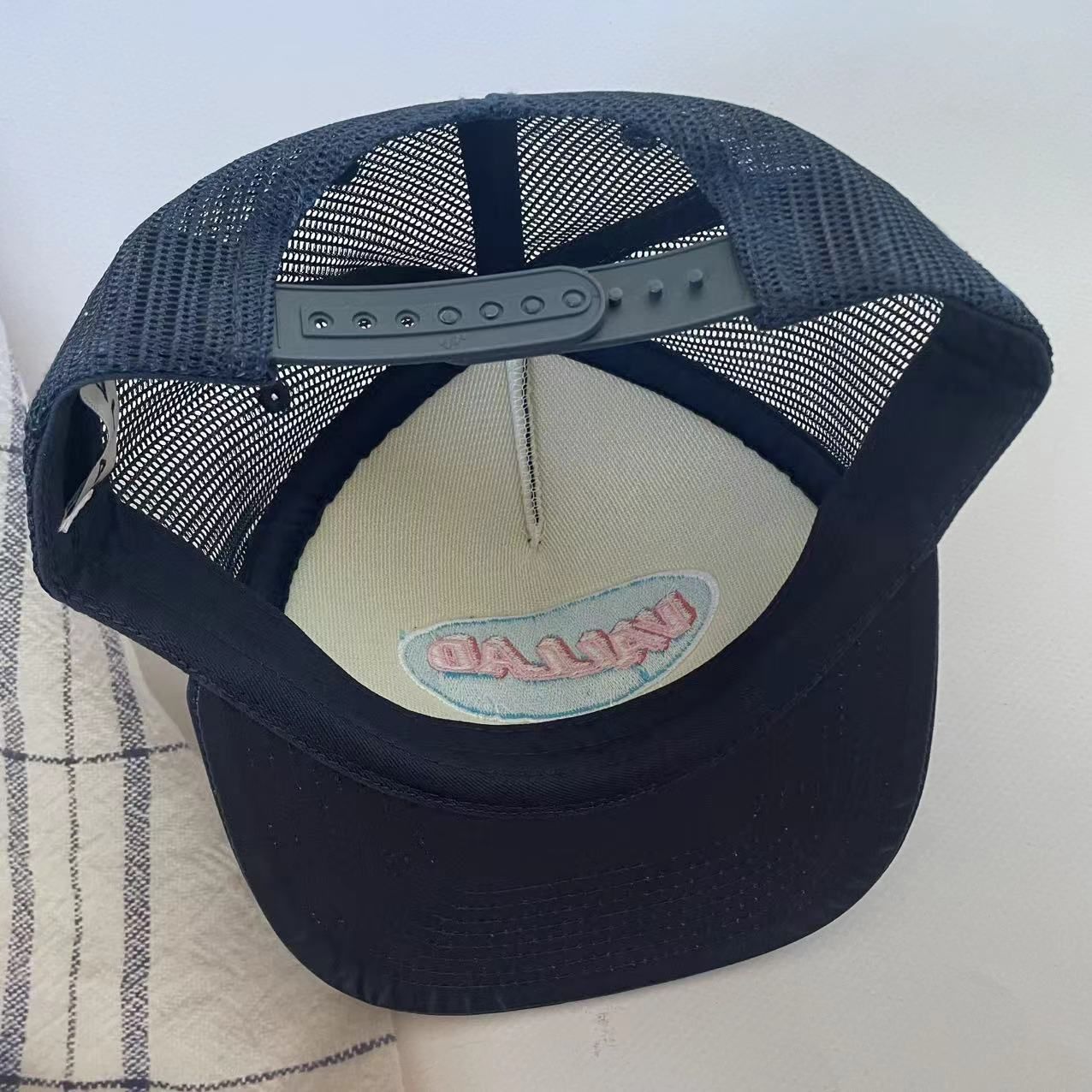 VALLAD STUDIOメッシュキャップ - メルカリ