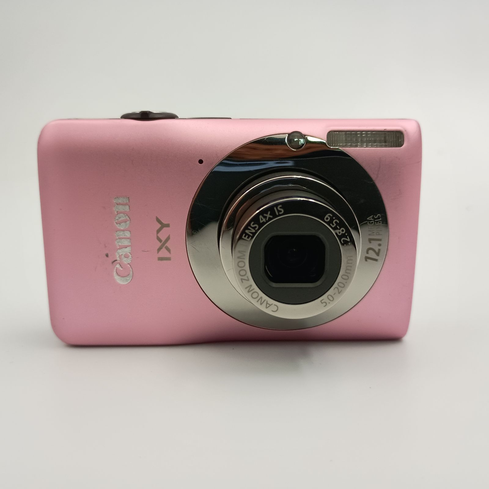 デジカメ、バッテリー二個、ジャンク品 Canon IXY などデジタルカメラ