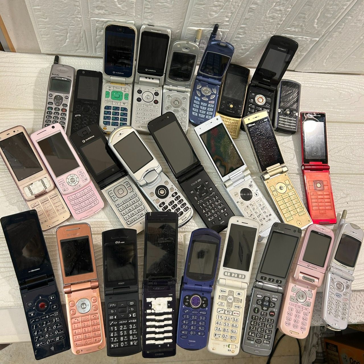 I【ジャンク】ガラケー 26台 まとめ売り ガラパゴス携帯 昭和 レトロ