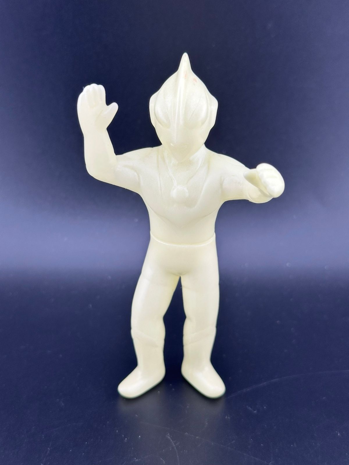 中古品】ブルマァク ソフビ ニセウルトラマン 蓄光 入手困難 - メルカリ