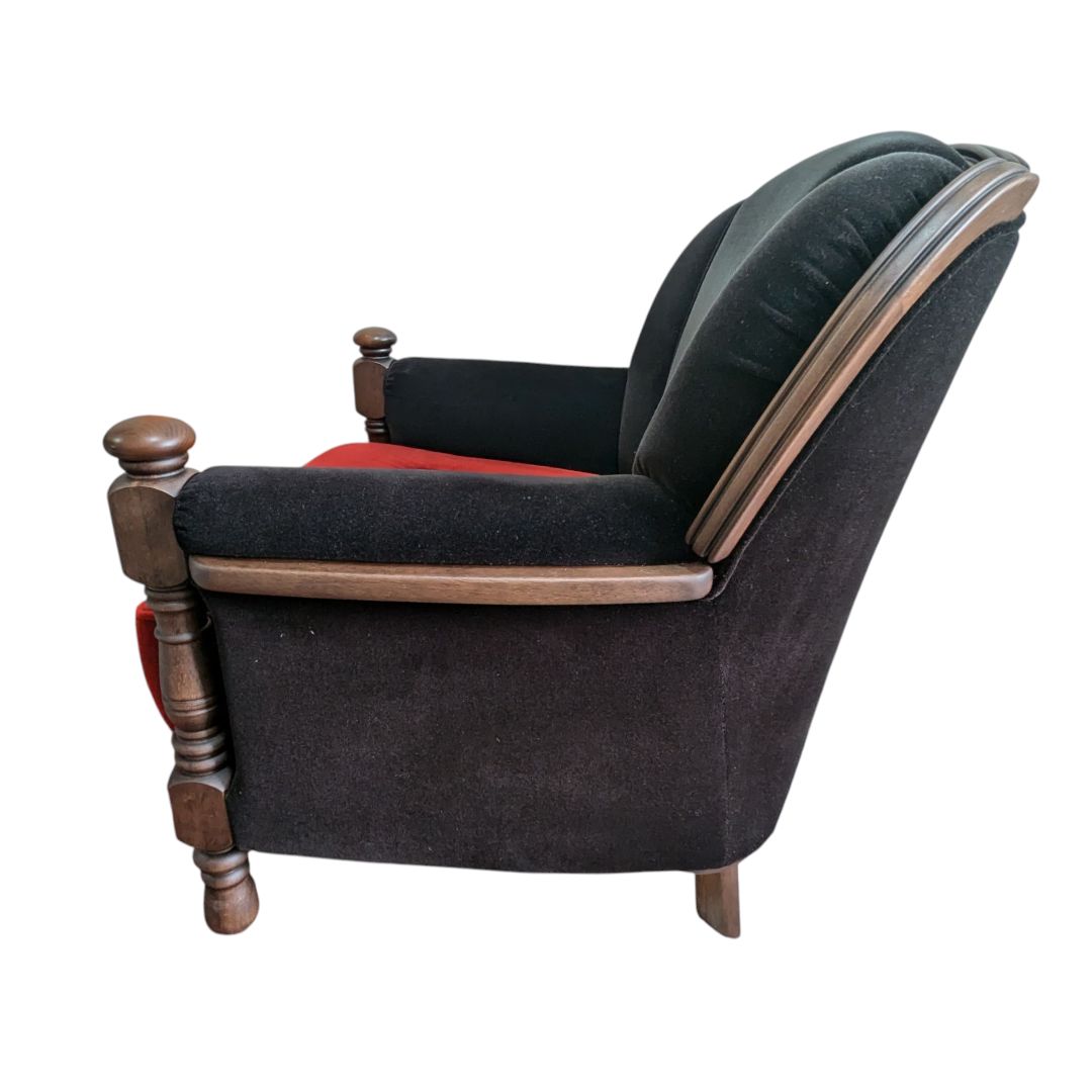 カリモク/大人ディズニーミッキーマウス 肘掛シングルソファー - メルカリ