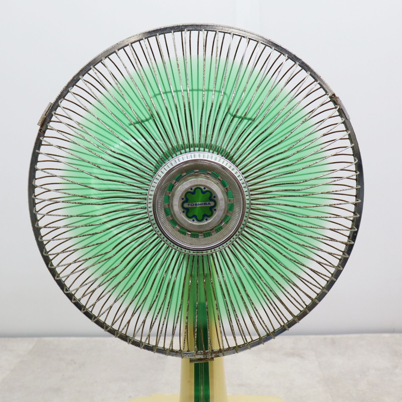 ▽当時物！ ｜レトロ 扇風機｜TOSHIBA 東芝 D-30D41G 羽根の大きさ