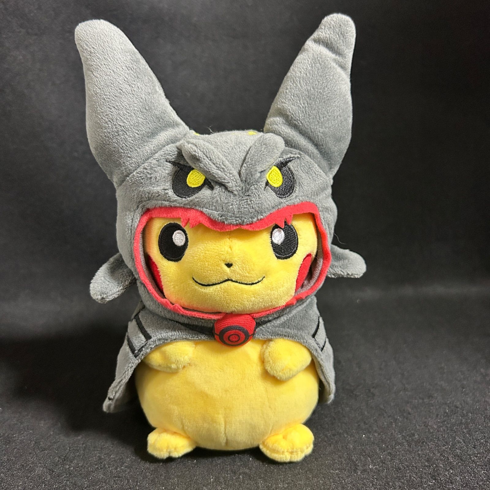 ポケモンセンターオリジナル メガレックウザ ポンチョ ピカチュウ