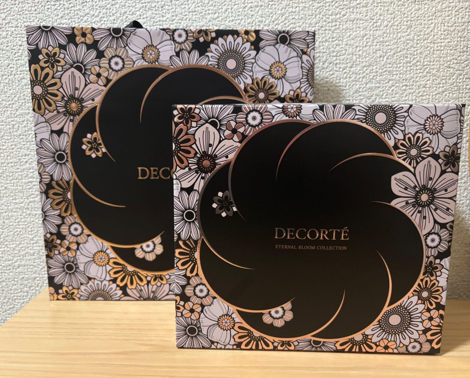 コスメデコルテ クリスマスコフレ2025 新品未開封 サンプル付き - メルカリ