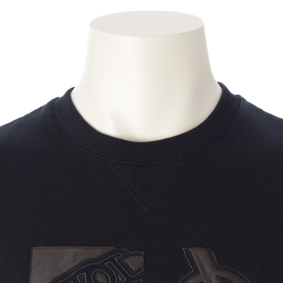 エルメス コットン メタルリー オ カレ レザーパッチ トレーナー