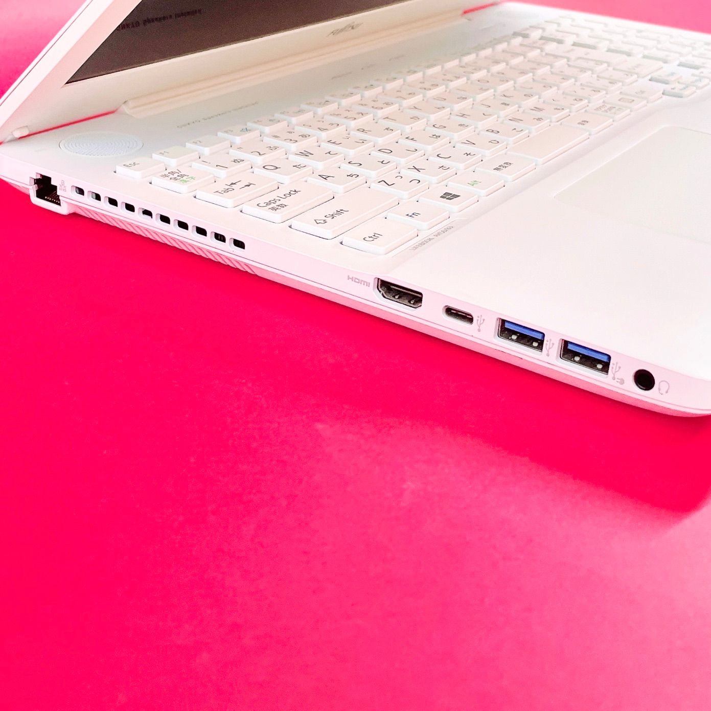 高性能Corei7✨️薄型ノートパソコン✨️動作良好 大容量SSD512GB