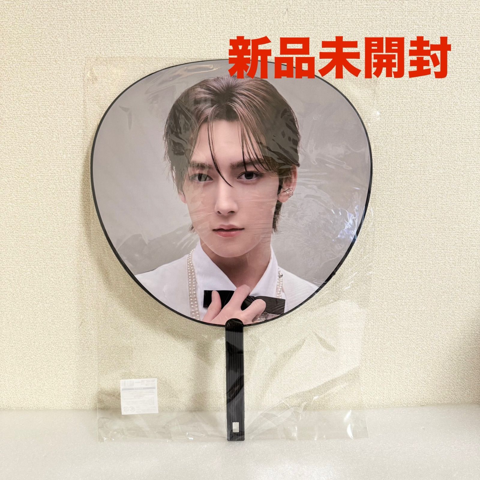 新品未開封】 ROIROM 浜川路己 うちわ A - メルカリ