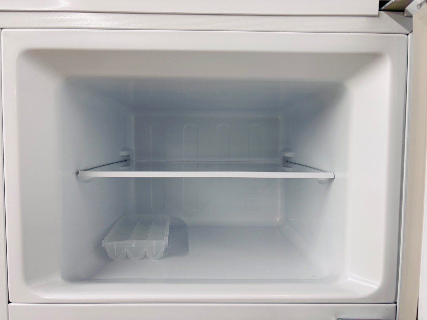 大阪送料無料☆3か月保障付き☆冷蔵庫☆2021年☆HR-