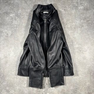 バリー】レザージャケット 羊革 ブラック テーラード 高級感