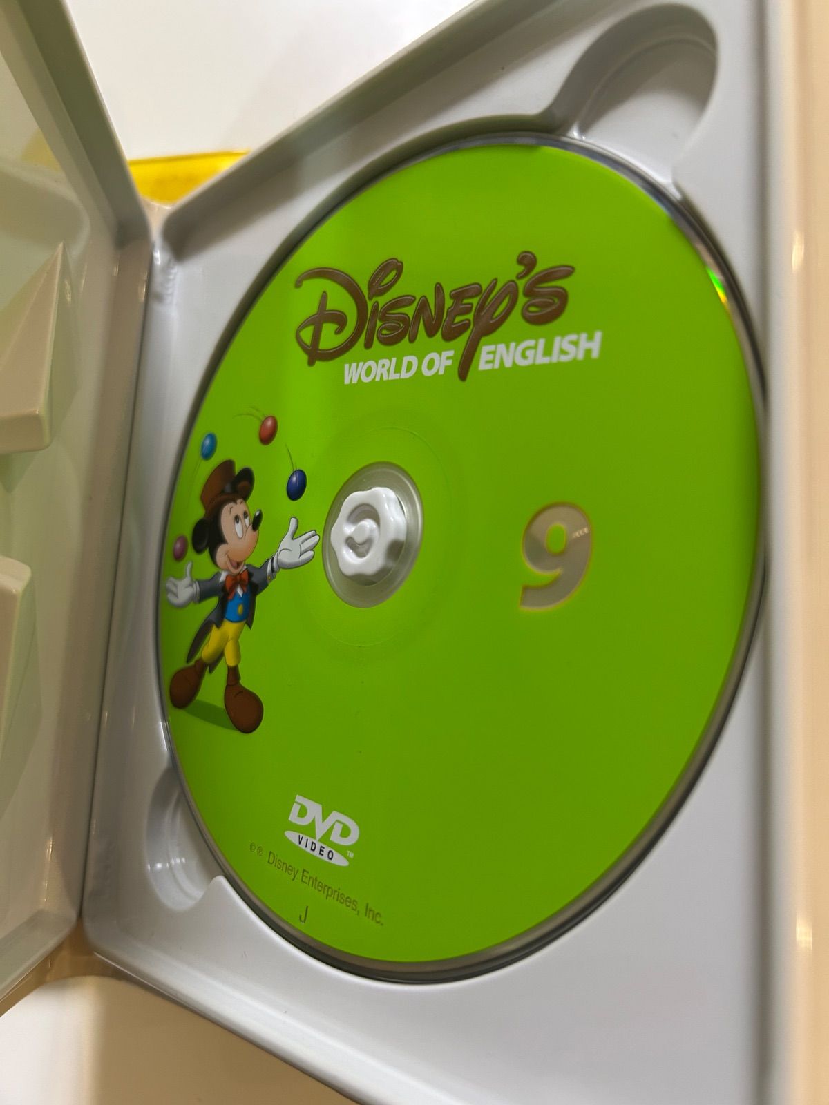 ディズニーワールドオブイングリッシュ Disney World of English (DWE