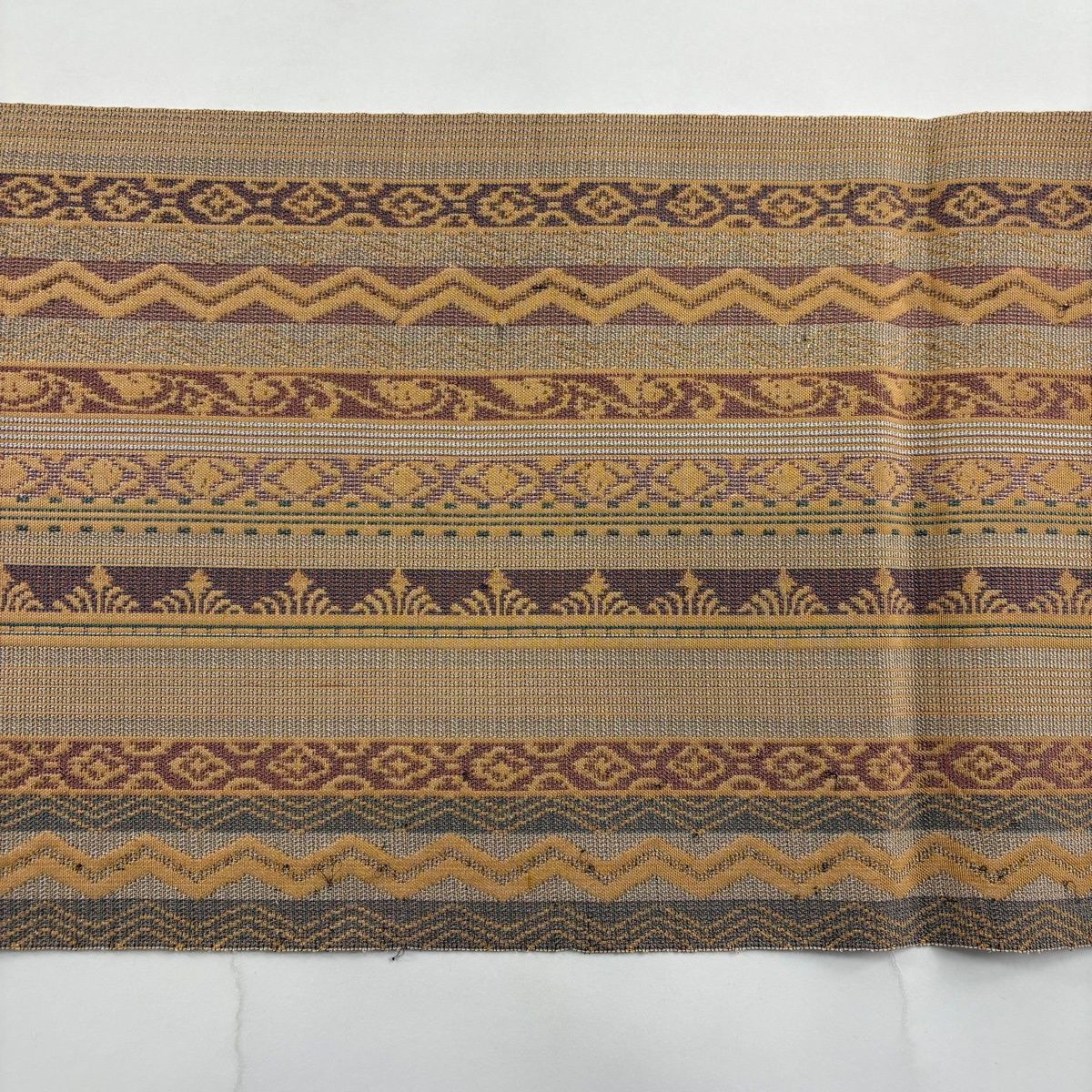 正絹 名古屋帯♪ 八寸 一松に蔦文様 金通し ベージュ 茶系 カジュアル