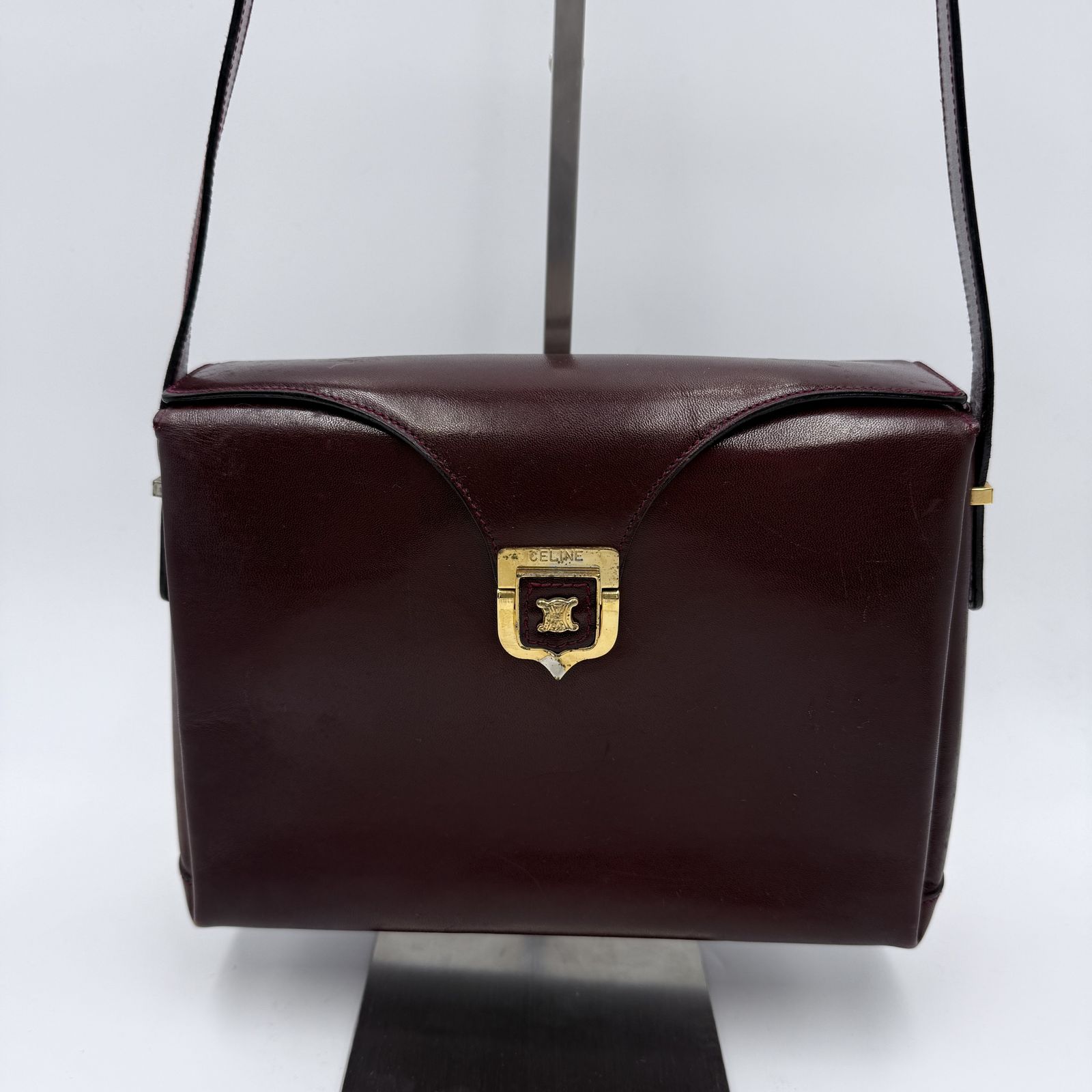 CELINE（セリーヌ）トリオンフ ヴィンテージ ショルダーバッグ