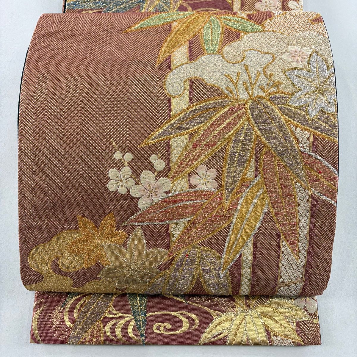 在庫一掃】 袋帯 美品 秀品 竹 梅 金銀糸 箔 茜色 六通 正絹 【中古