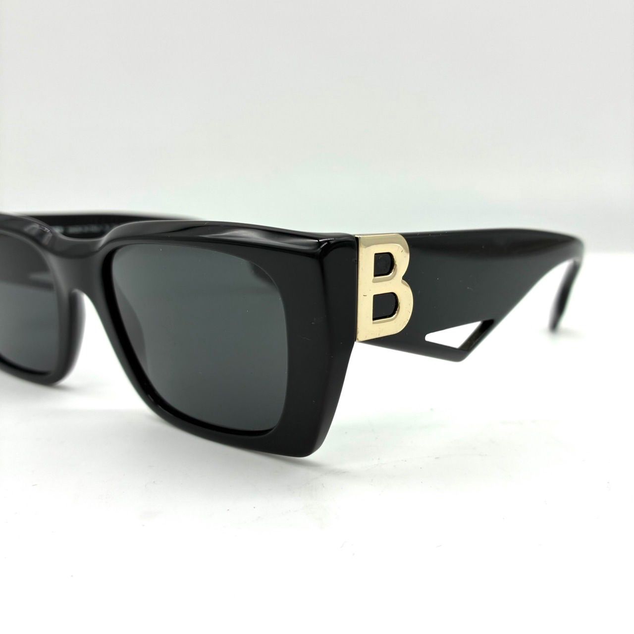 BURBERRY バーバリー サングラス 眼鏡 B4336 黒縁 Bロゴ イタリア製