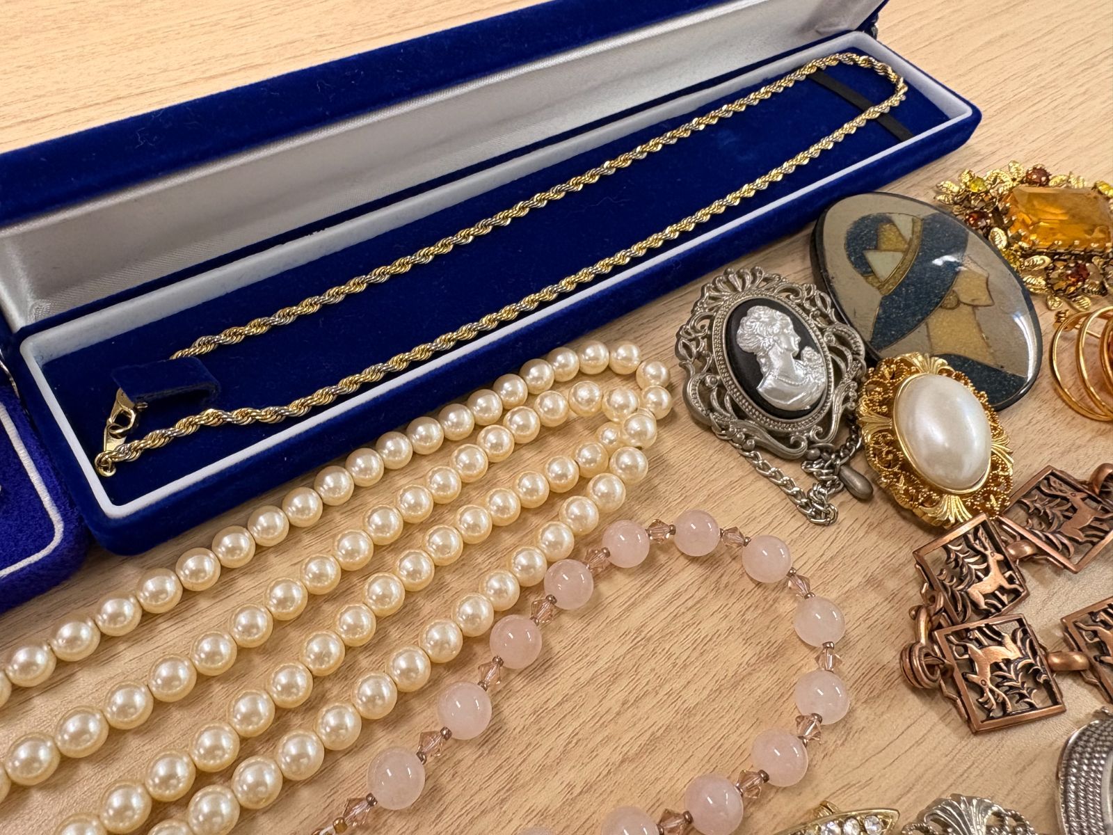 遺品整理・まとめ売り】アクセサリー ジュエリー ネックレス - メルカリ