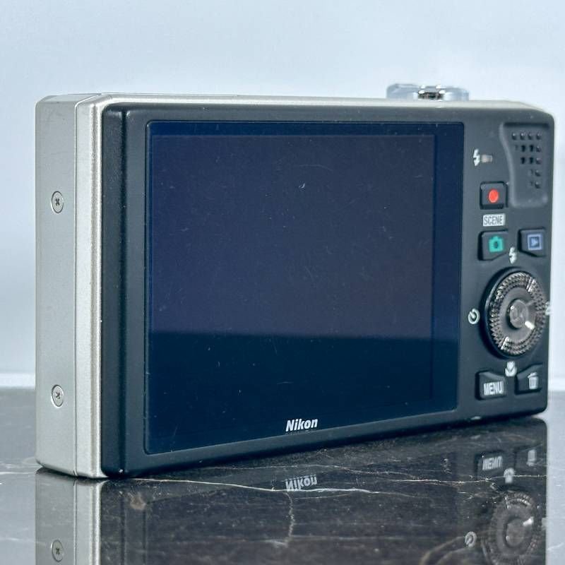 Nikon COOLPIX S8000 シャンパンシルバー コンパクトデジタルカメラ
