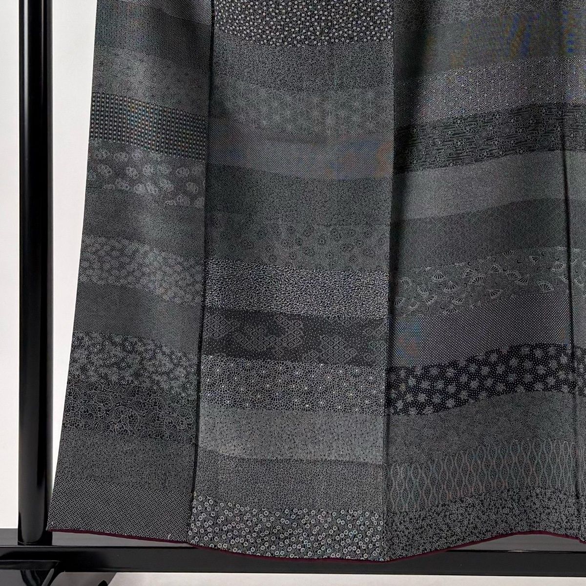 江戸小紋 身丈156cm 裄丈63cm S 袷 関正三郎 落款 菊唐草 寄せ柄 黒