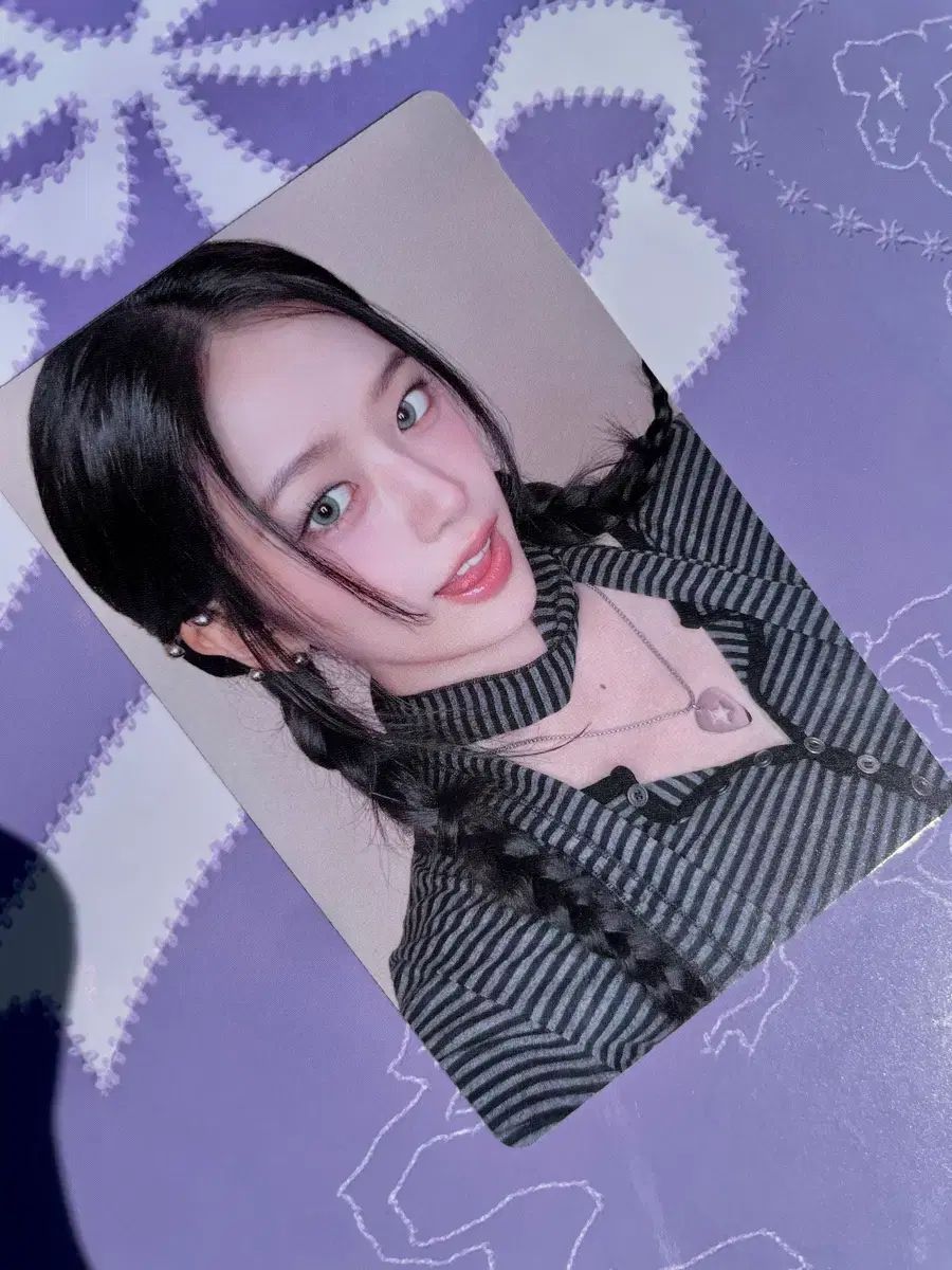 当日発送) IVE（アイヴ）ユジン(YUJIN) トレカ アルバムトレカ LOVED