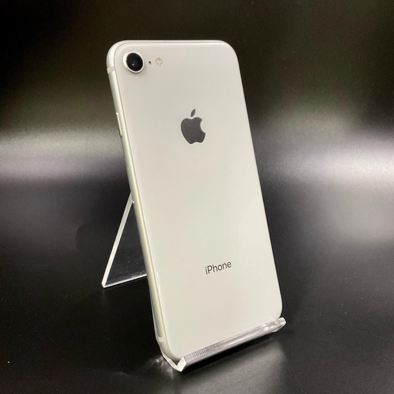 iPhone 8 64GB シルバー docomo 白ロム 美品 動作確認済 90%【全額返金