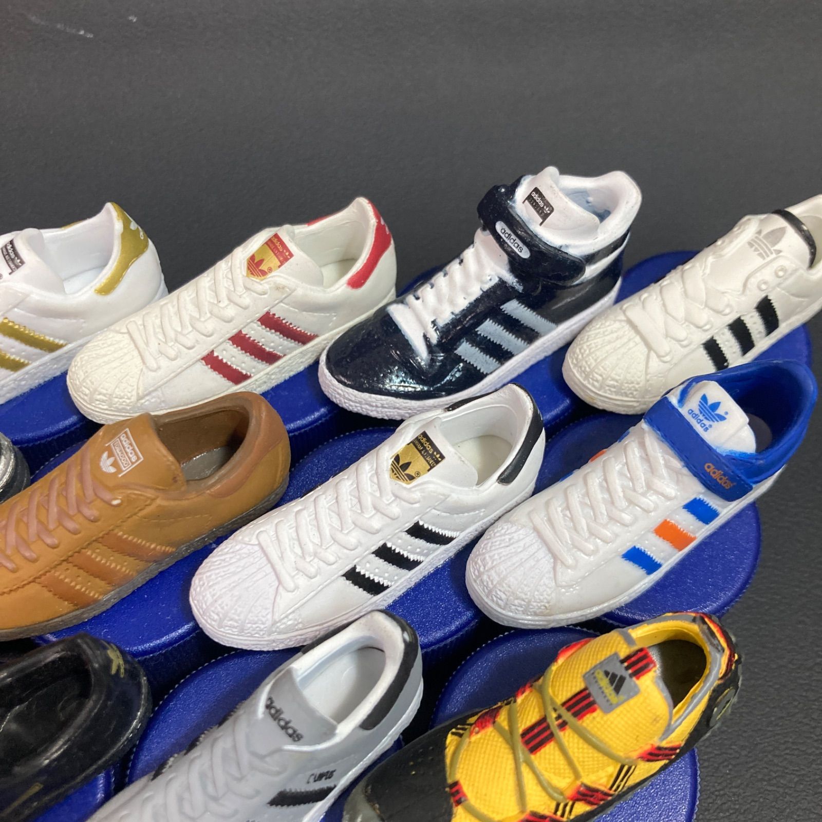 ペプシ ボトルキャップ adidas アディダス スニーカー フィギュア