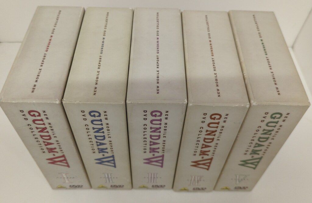 アニメDVD 新機動戦記ガンダムW DVD COLLECTION 全5巻 セット - メルカリ