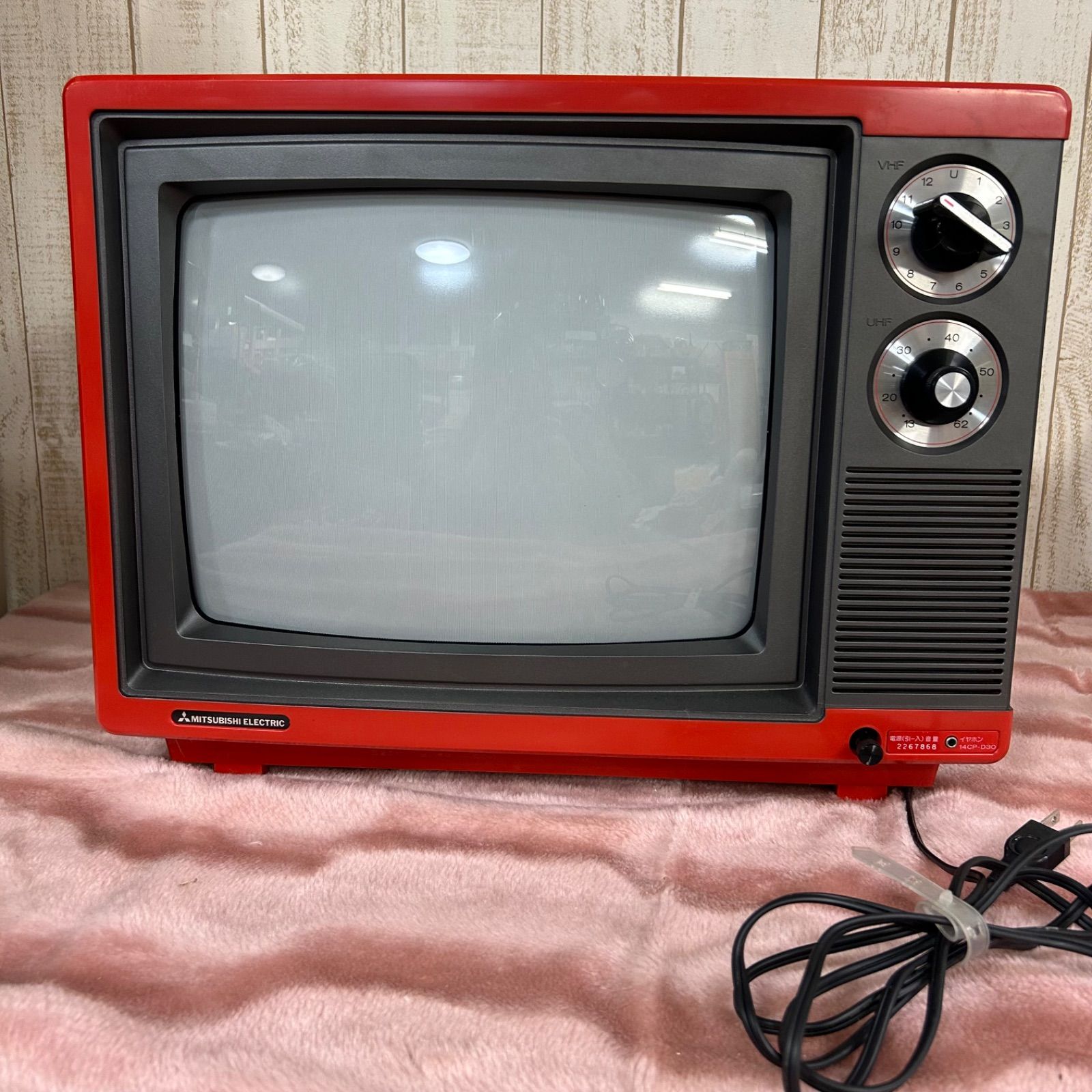 三菱カラーテレビ 14CP-D30 昭和レトロ レトロ家電 - メルカリ