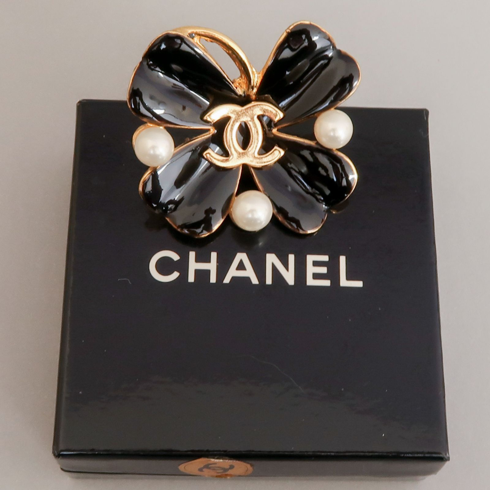 シャネル/CHANEL クローバー パール ゴールド ブローチ ココマーク