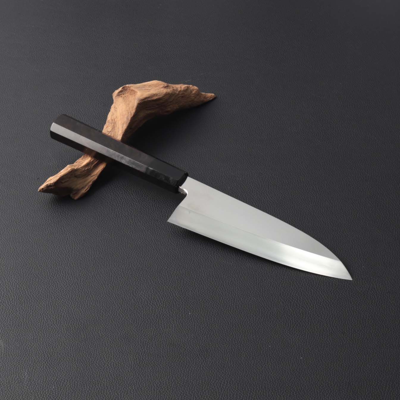 出刃包丁 6寸（刃渡り180mm）通常鏡面仕上げ 本刃付け 八角柄 和包丁