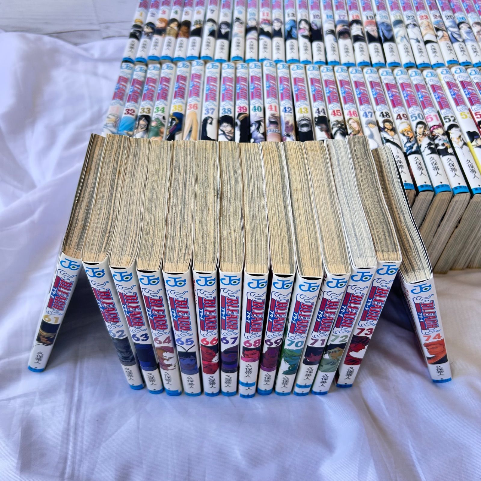 ブリーチ BLEACH 1-74巻 全巻 関連本 6冊 Blu-Ray BLEACH 全巻セット1