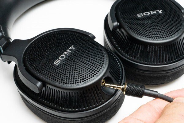 実機レビュー＞ポータブルオーディオプレーヤーでも安心して聴ける