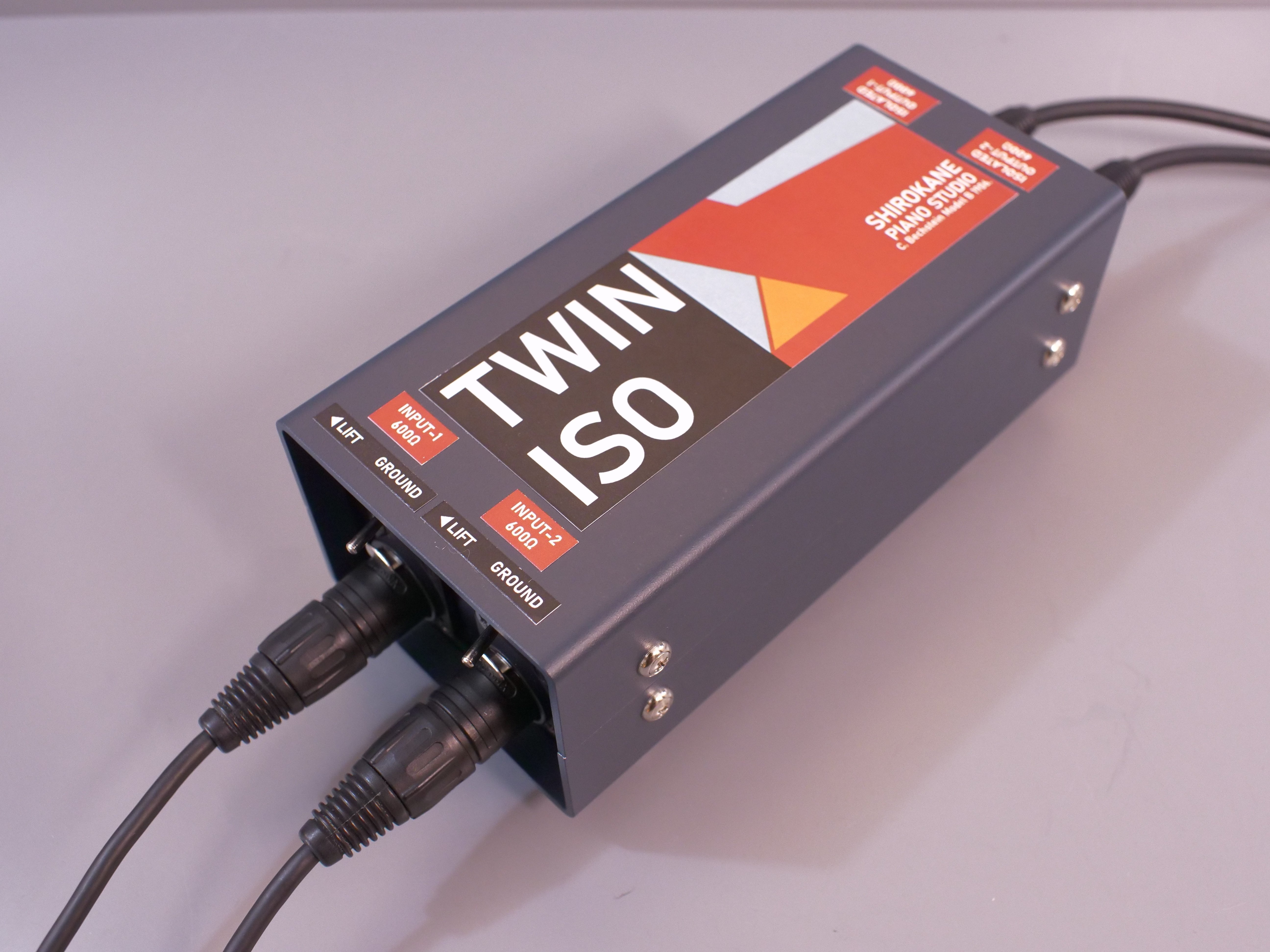 ステレオ仕様のトランスボックスを自作しました。600Ω：600Ω（途中経過