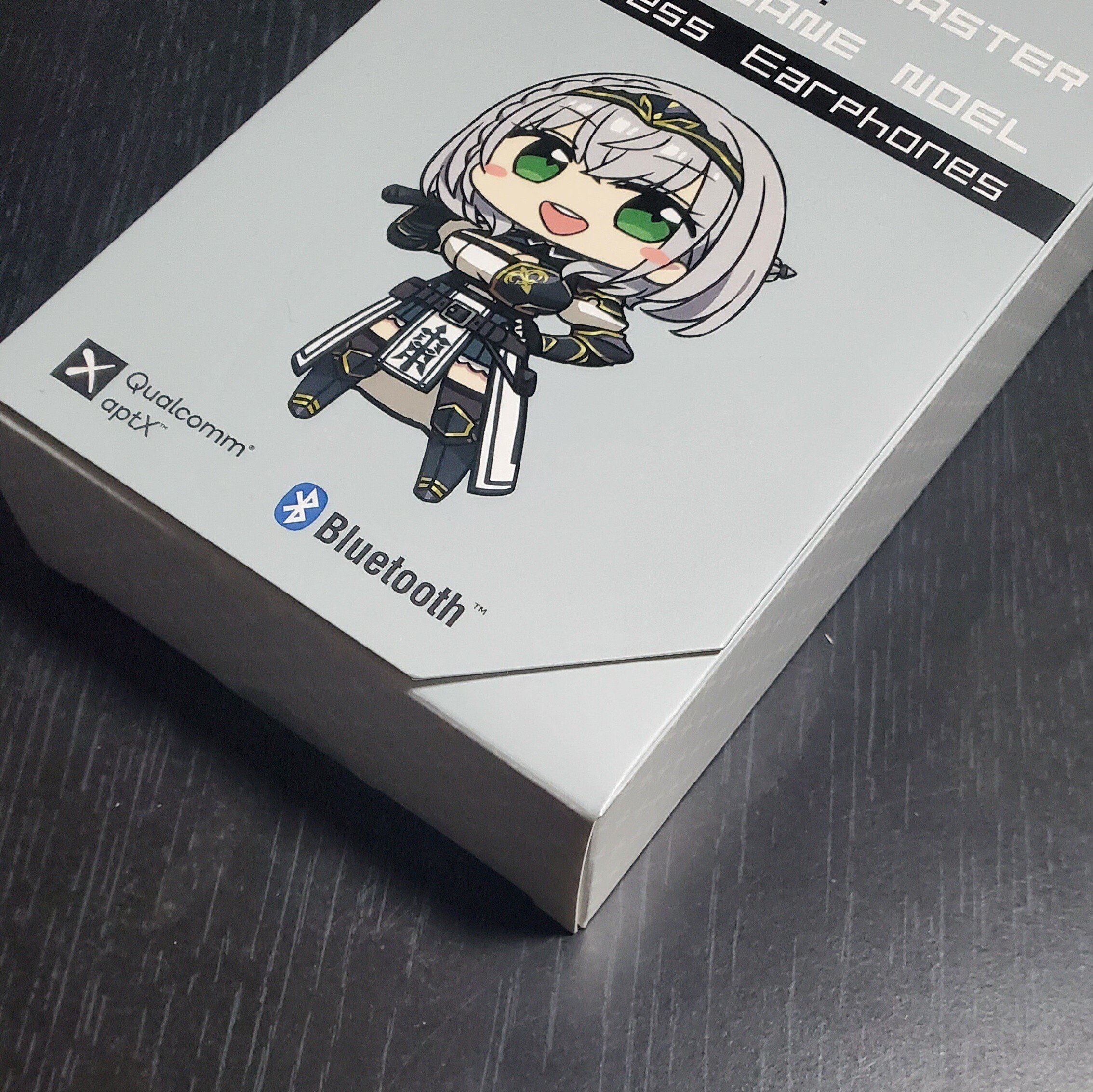 グルーヴコースター×ホロライブ オリジナルワイヤレスイヤホン 白銀