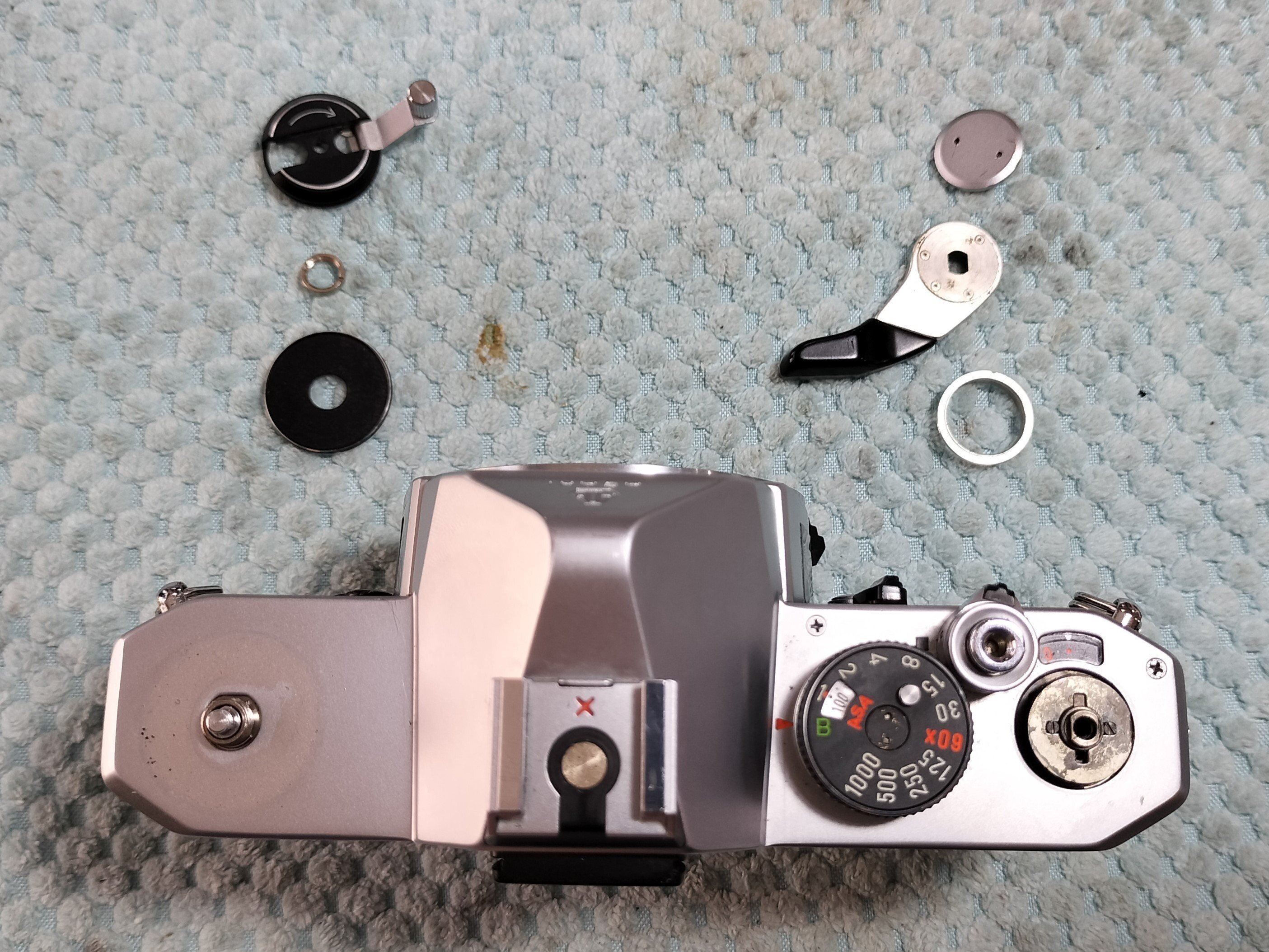 Pentax MXの分解｜フィルムカメラ修理のアクアカメラ