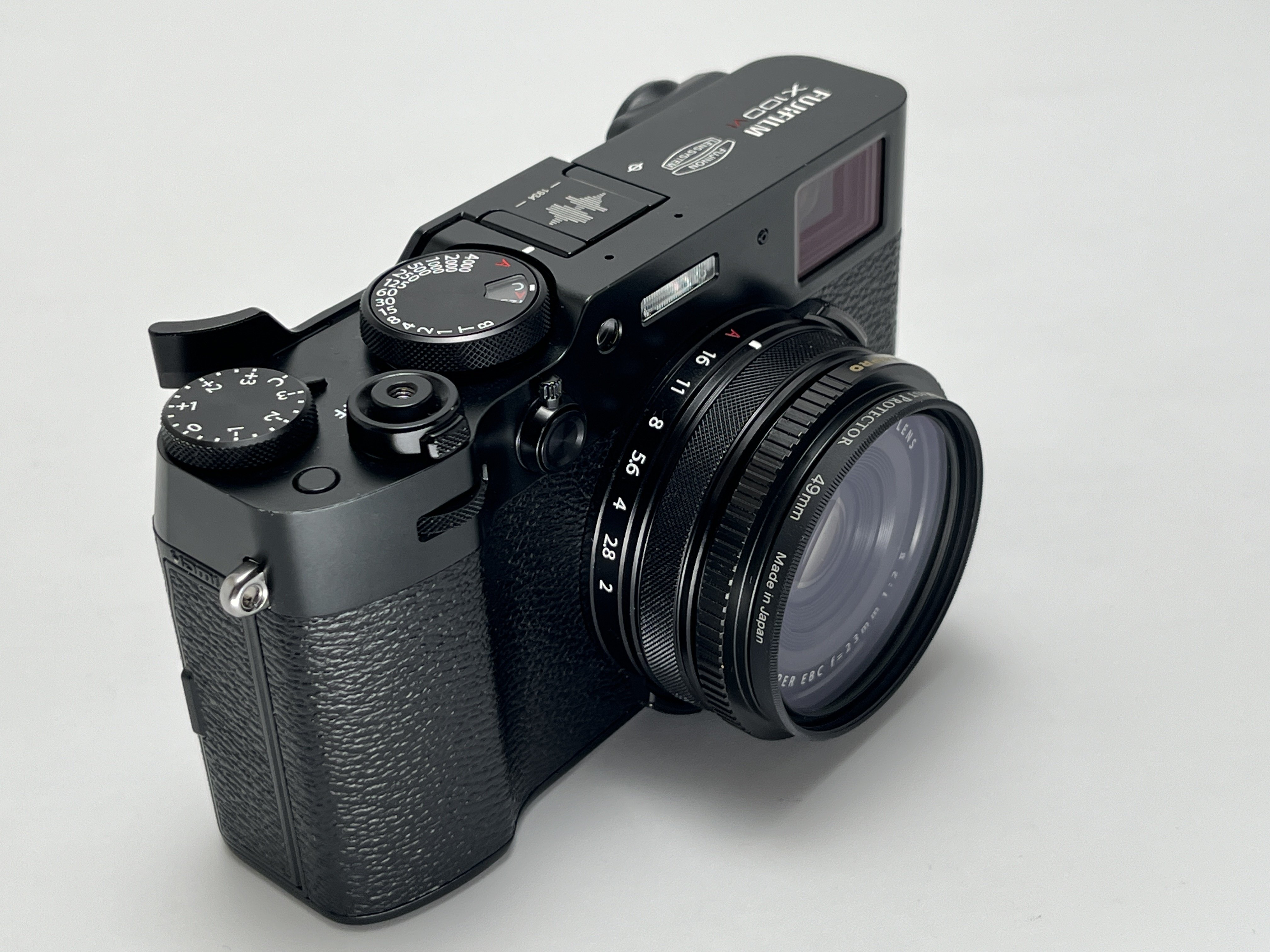 X100VIに常用できるブラックミストプロテクターを付けてみた話｜KuroBox