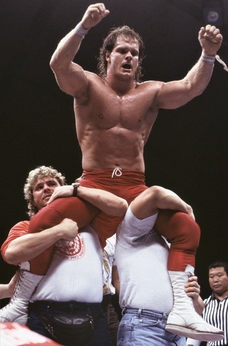 WWE 新日本プロレス クリス・ベノワ 13体、ベルト付きセット WWE 新