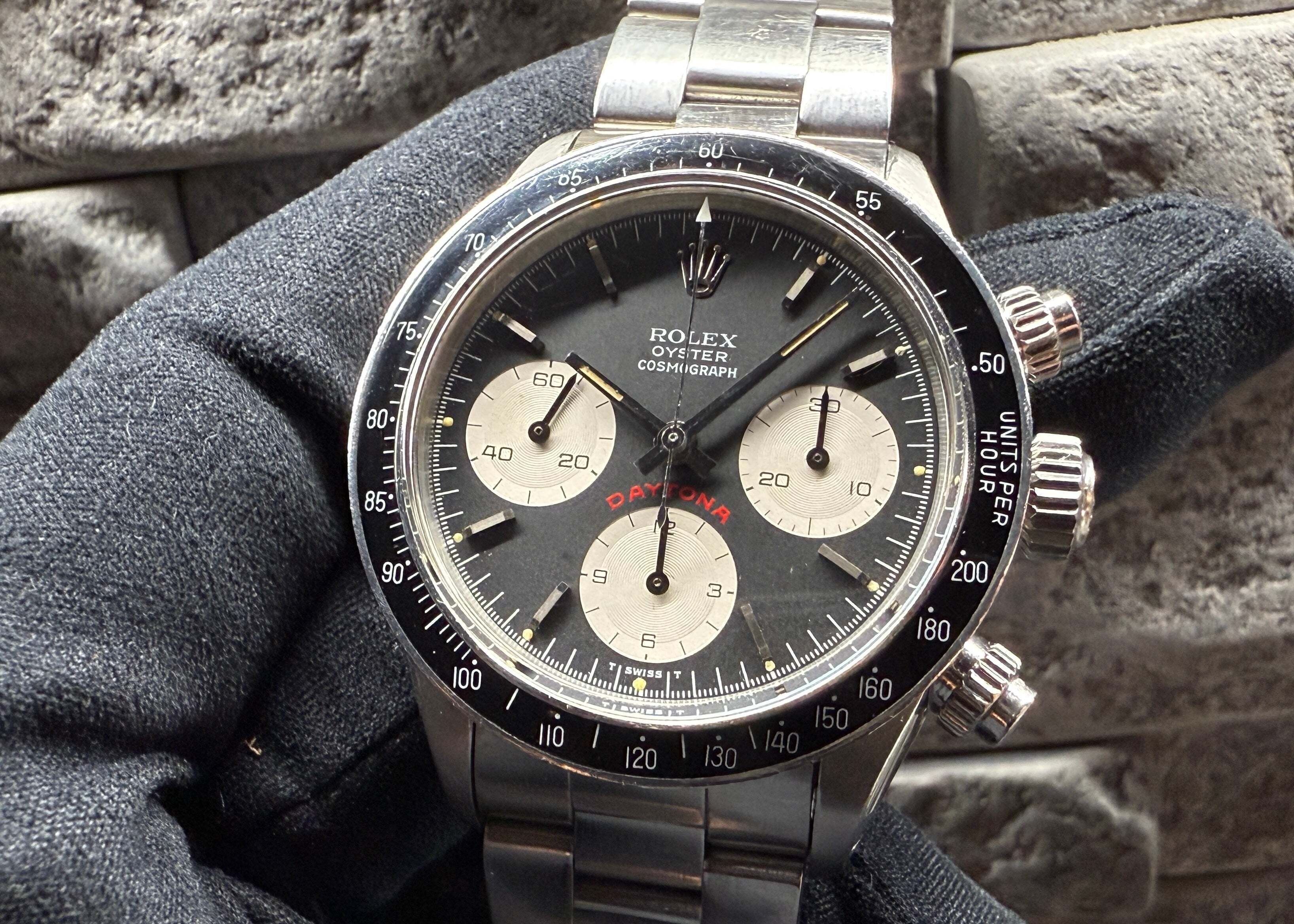 黒文字ビッグレッド 手巻きデイトナ 6263 オールトリチウム 79年｜金子 剛