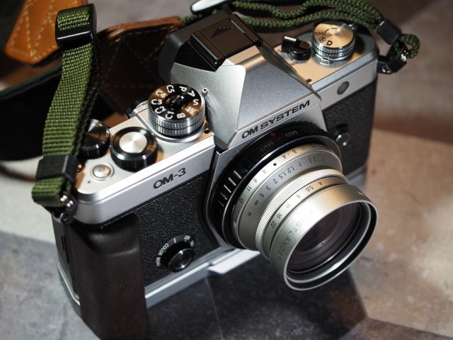 レンズ沼の歩き方」Voigtländer SNAPSHOT-SKOPAR 25mm F4 MC｜saphirinus