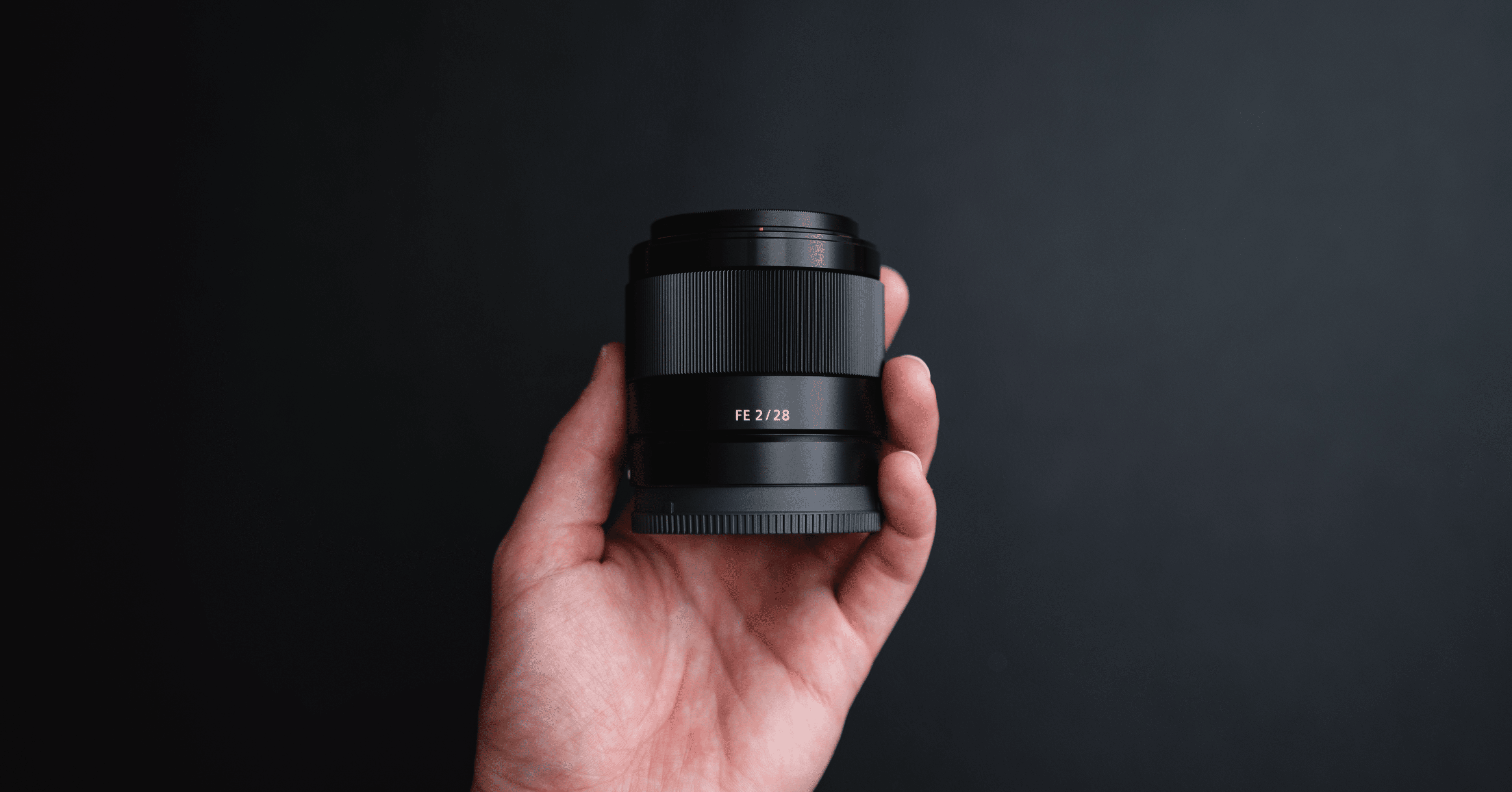 今こそ推したい古参レンズ「FE28mm F2」。｜丼(don)