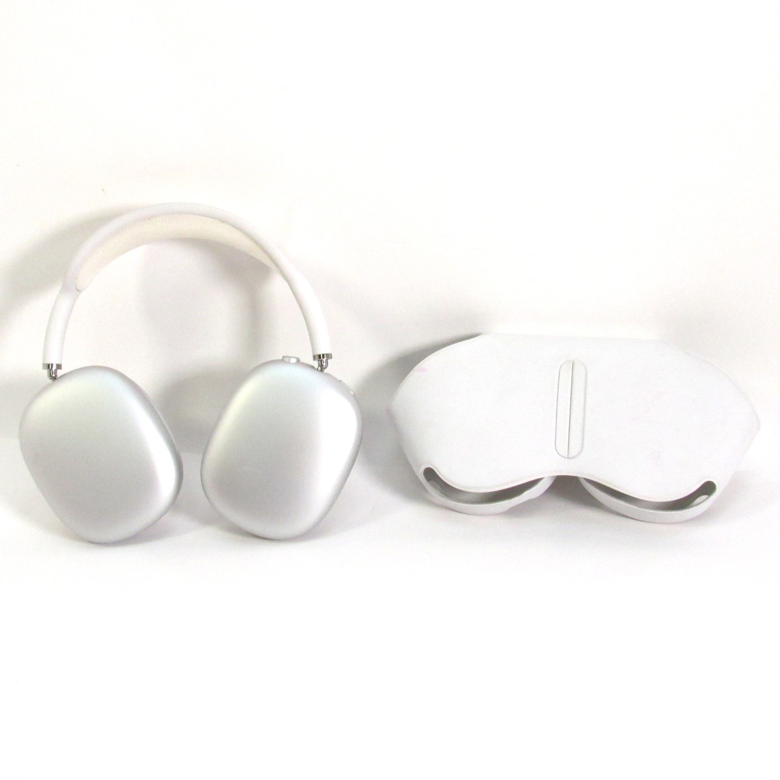 Apple AirPods Max A2096 Wireless Bluetooth Over-Ear Headset - Silver